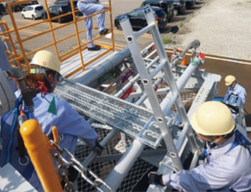 Simulation of working at heights